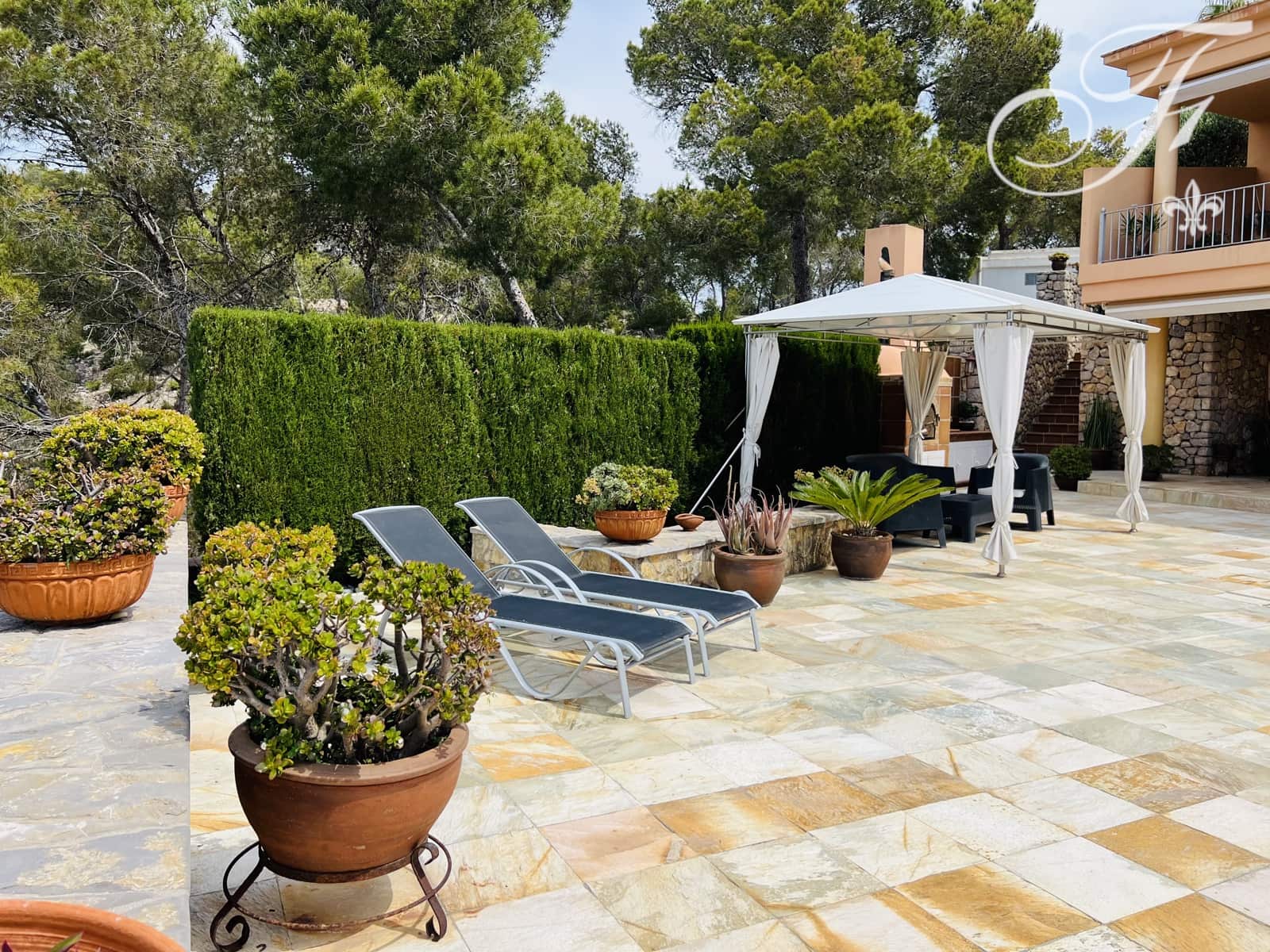 3 soverom Villa til salgs i Santa Eulalia / Santa Eularia med svømmebasseng - € 2 595 000 (Ref: 8878640)