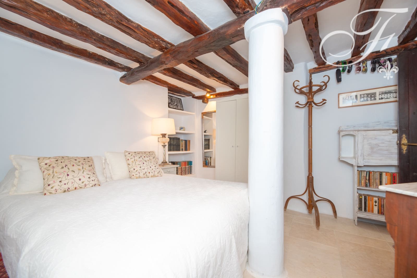 5 sovrum Finca/Hus på landet till salu i Sant Agusti des Vedra - 3 900 000 € (Ref: 8952137)