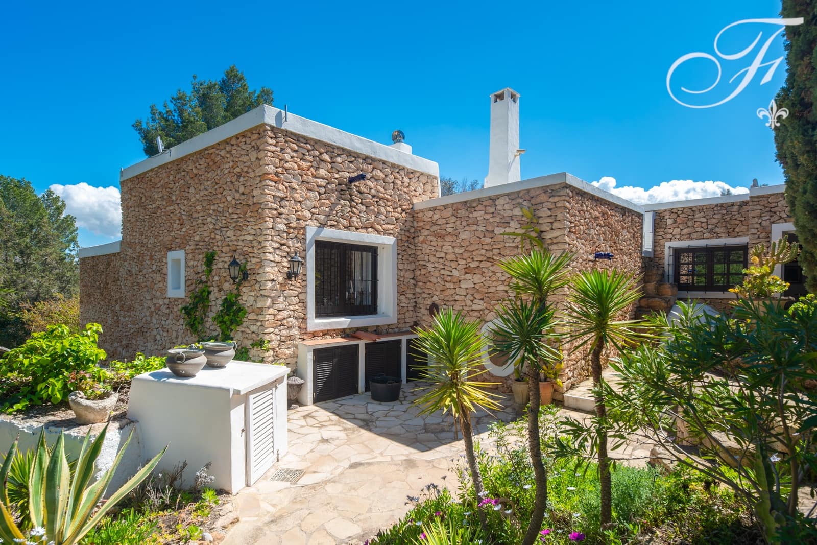 5 sovrum Finca/Hus på landet till salu i Sant Agusti des Vedra - 3 900 000 € (Ref: 8952137)