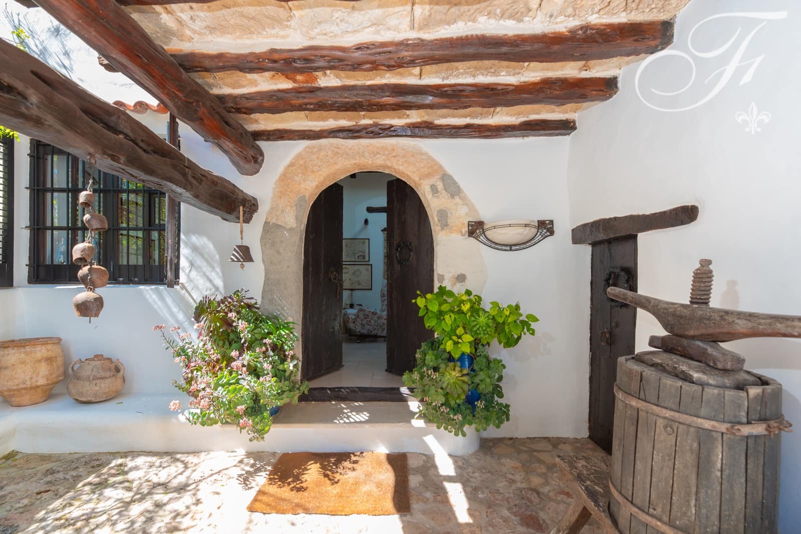 5 sovrum Finca/Hus på landet till salu i Sant Agusti des Vedra - 3 900 000 € (Ref: 8952137)