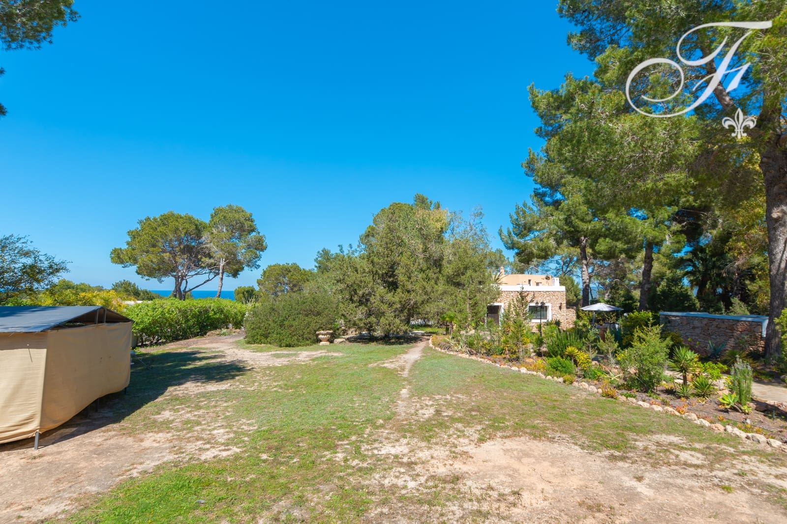 5 sovrum Finca/Hus på landet till salu i Sant Agusti des Vedra - 3 900 000 € (Ref: 8952137)