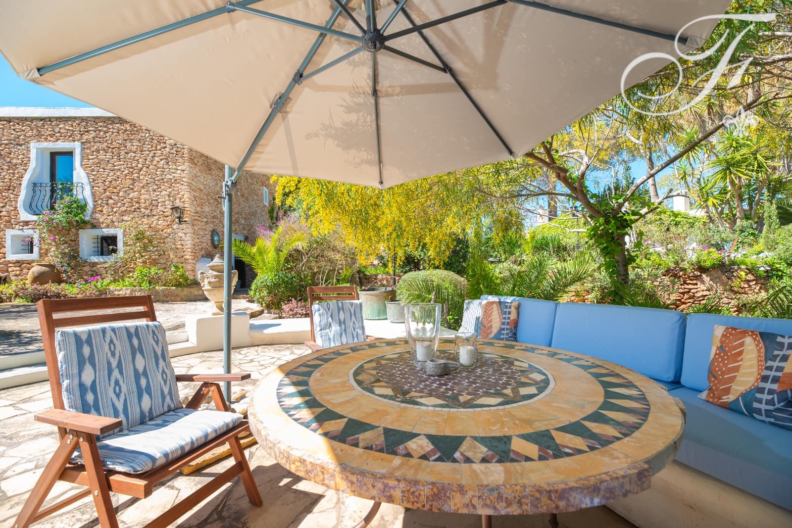 5 sovrum Finca/Hus på landet till salu i Sant Agusti des Vedra - 3 900 000 € (Ref: 8952137)