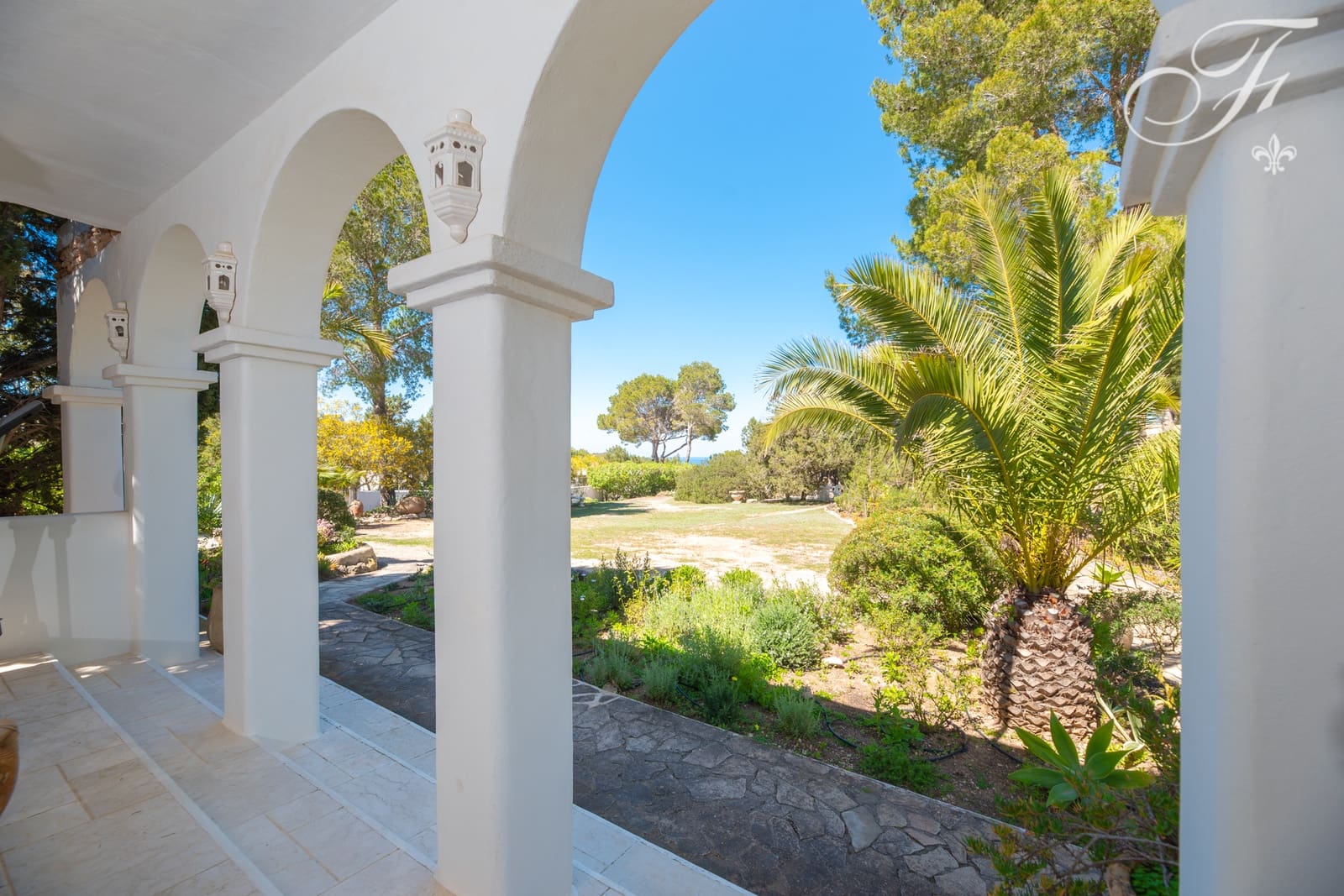 5 sovrum Finca/Hus på landet till salu i Sant Agusti des Vedra - 3 900 000 € (Ref: 8952137)