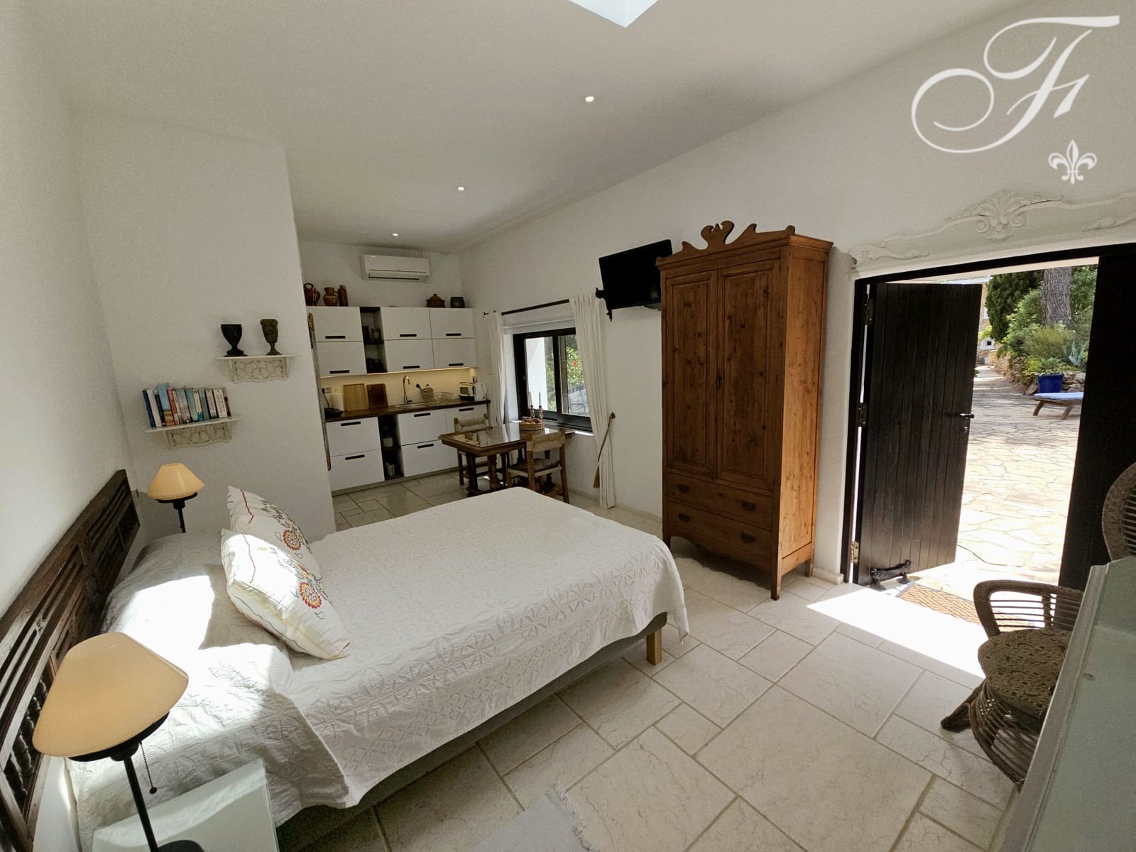 5 sovrum Finca/Hus på landet till salu i Sant Agusti des Vedra - 3 900 000 € (Ref: 8952137)