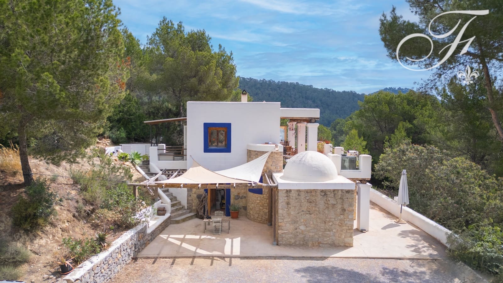 2 soveværelse Villa til salg i Sant Joan de Labritja - € 1.350.000 (Ref: 8997578)