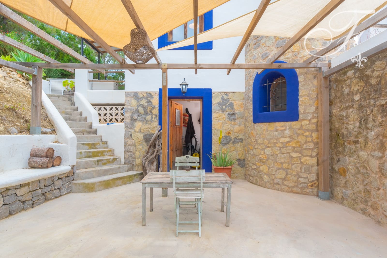 2 soveværelse Villa til salg i Sant Joan de Labritja - € 1.350.000 (Ref: 8997578)