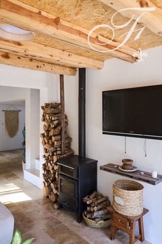 3 slaapkamer Finca/Landhuis te huur in San Jose / Sant Josep de Sa Talaia met zwembad garage - € 4.200 (Ref: 9181979)