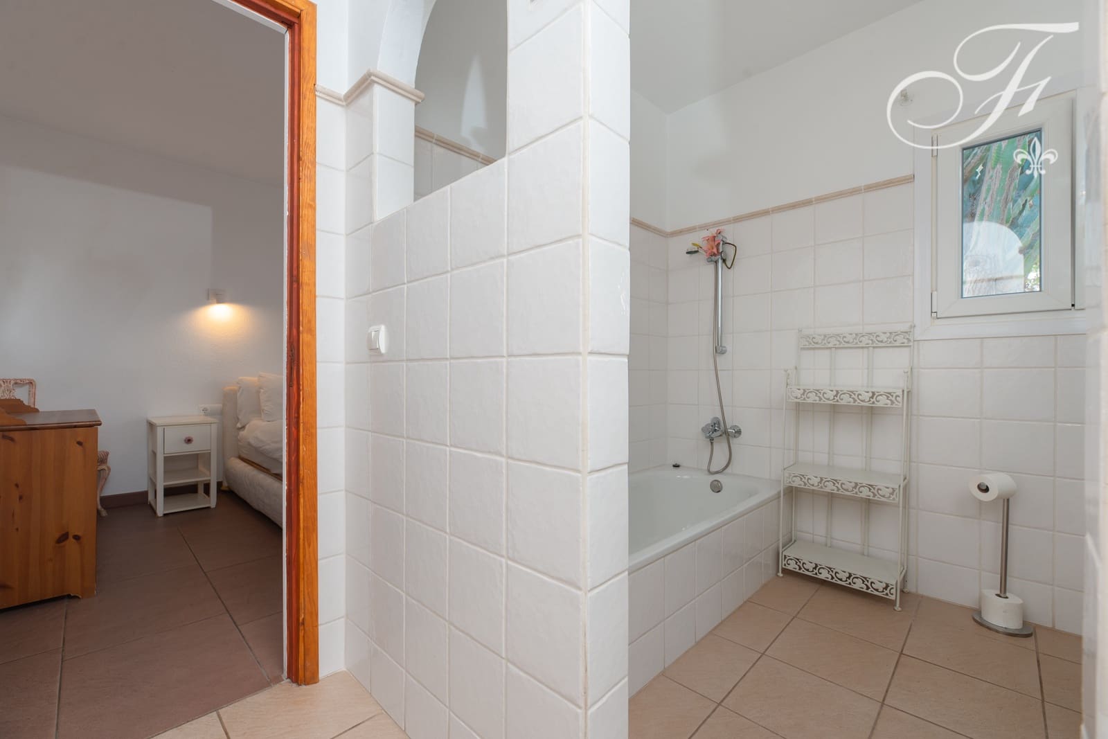 7 bedroom Villa for sale in Sant Antoni de Portmany with pool - € 2,500,000 (Ref: 9308998)