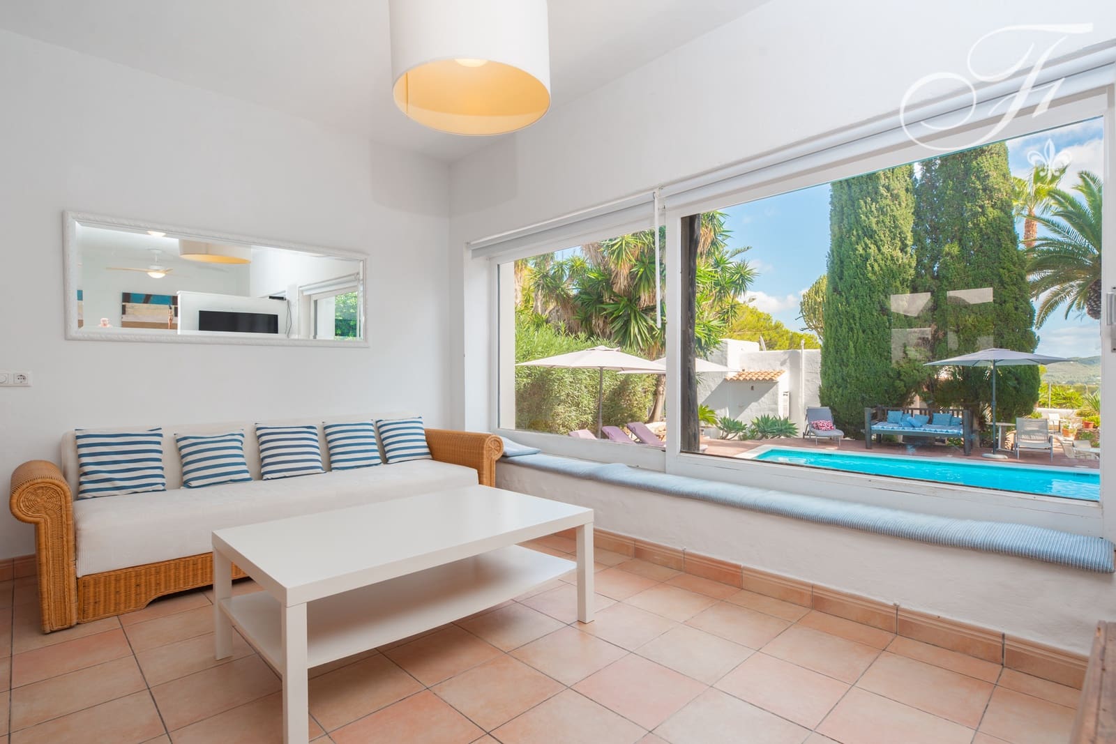 7 bedroom Villa for sale in Sant Antoni de Portmany with pool - € 2,500,000 (Ref: 9308998)