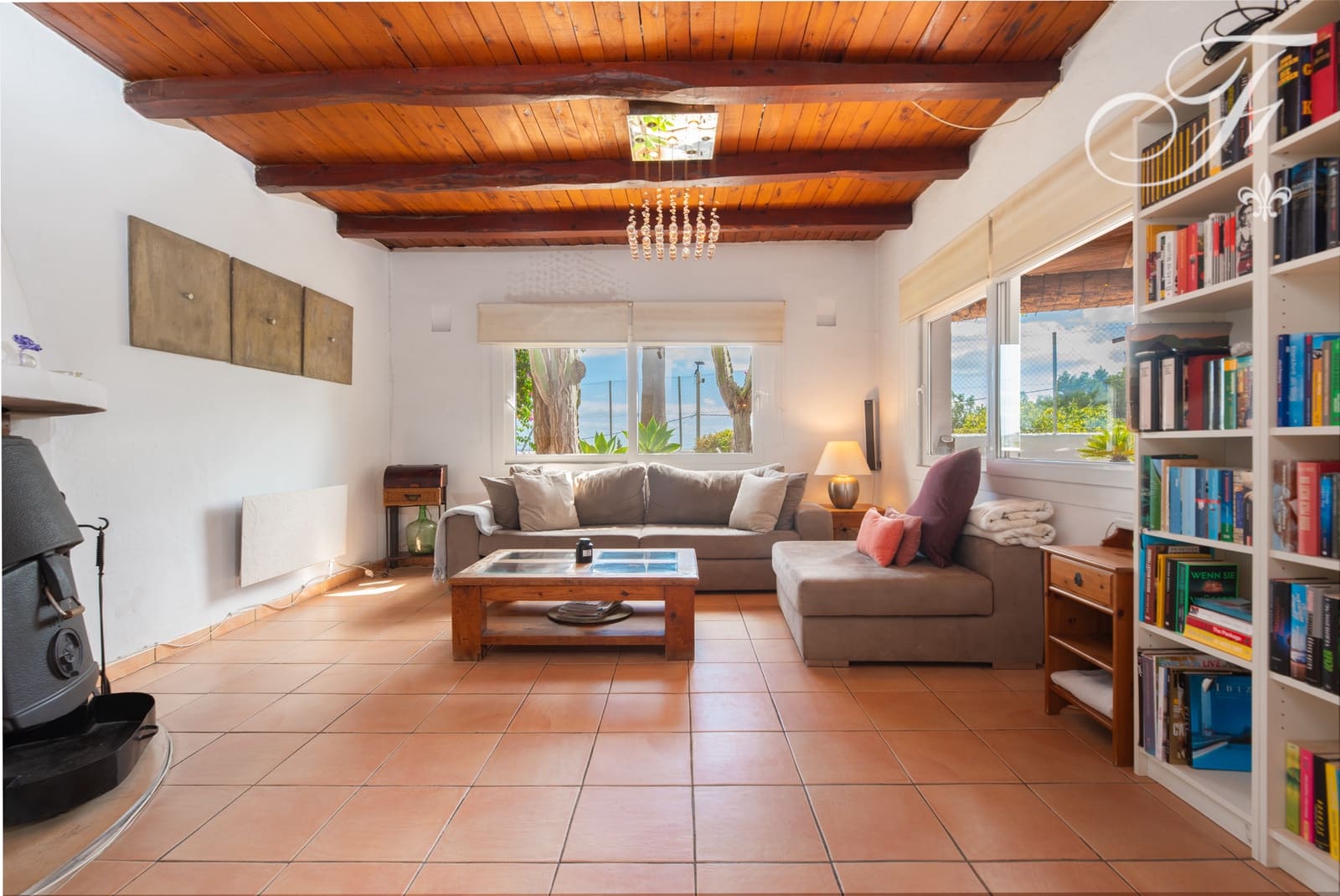 7 bedroom Villa for sale in Sant Antoni de Portmany with pool - € 2,500,000 (Ref: 9308998)