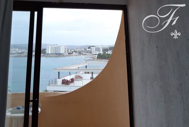 1 slaapkamer Appartement te koop in Cala d'en Bou, San Jose / Sant Josep de Sa Talaia - € 280.000 (Ref: 9413226)