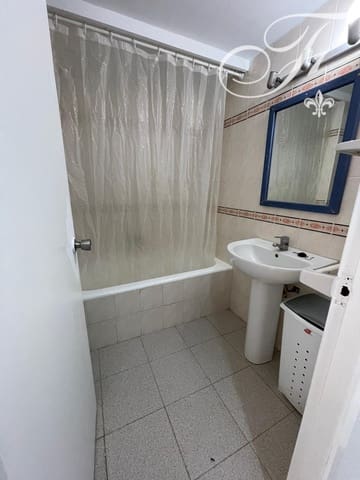 1 slaapkamer Appartement te koop in Cala d'en Bou, San Jose / Sant Josep de Sa Talaia - € 280.000 (Ref: 9413226)