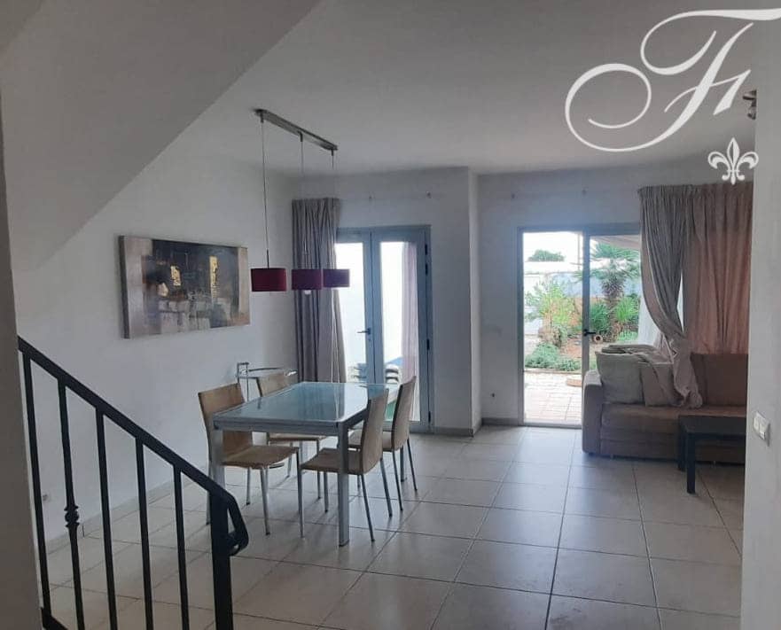 3 soverom Kjedet enebolig til leie i Sant Jordi de Ses Salines - € 3 500 (Ref: 9446980)