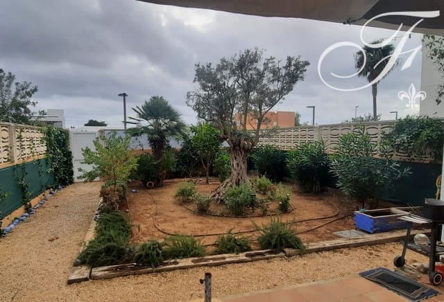 3 makuuhuone Paritalo vuokrattavana paikassa Sant Jordi de Ses Salines, San Jose / Sant Josep de Sa Talaia - 3 500 € (Ref: 9446980)