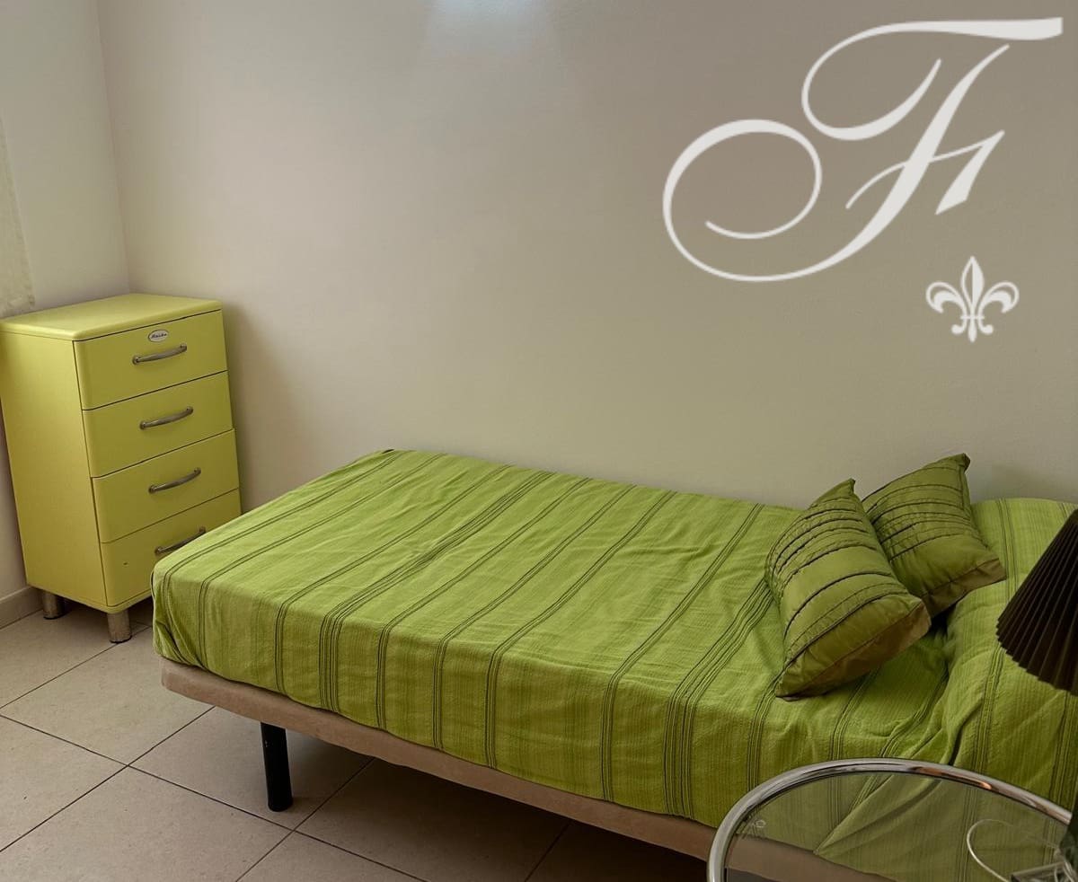 3 soverom Kjedet enebolig til leie i Sant Jordi de Ses Salines - € 3 500 (Ref: 9446980)