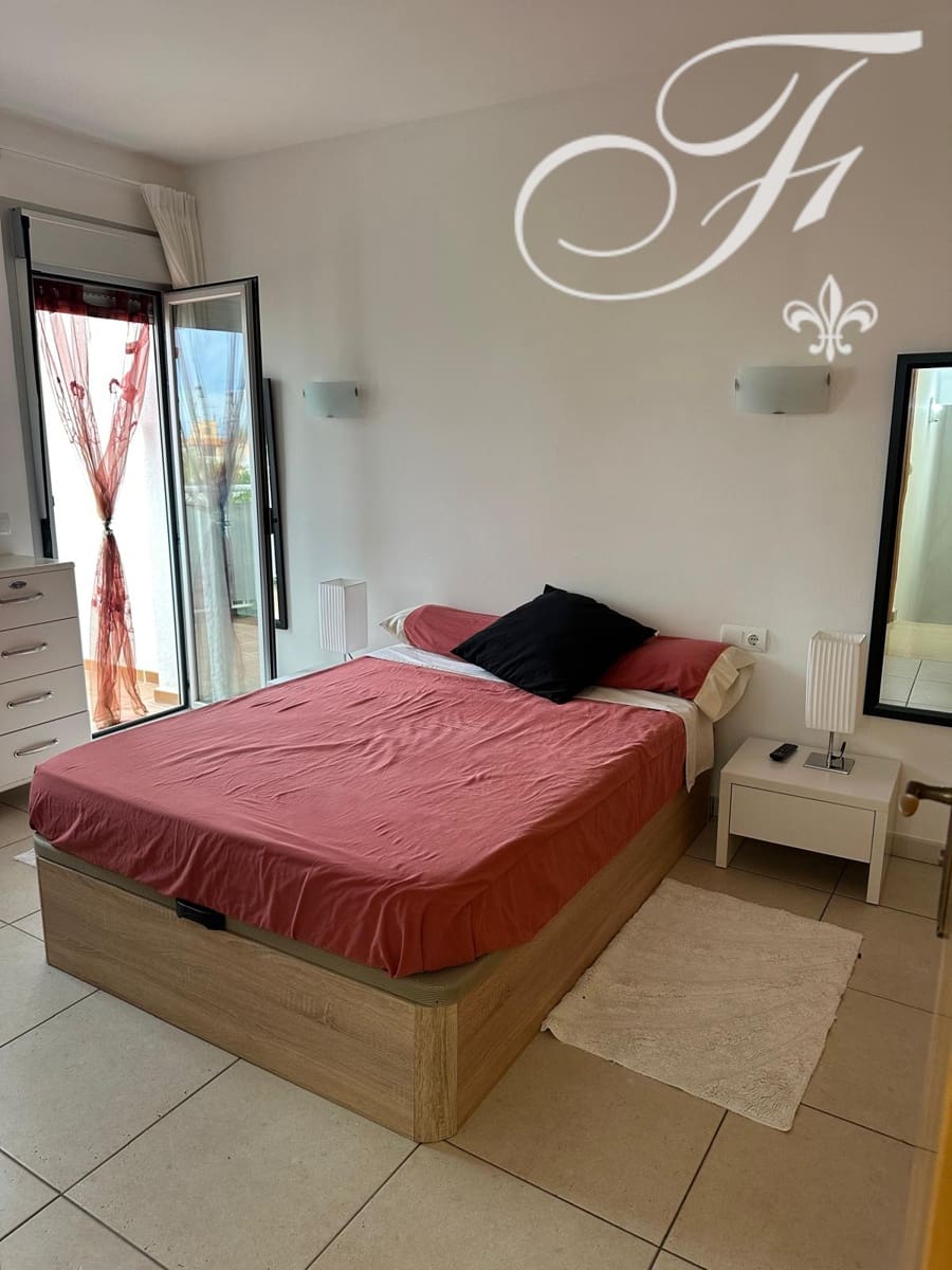 3 soverom Kjedet enebolig til leie i Sant Jordi de Ses Salines - € 3 500 (Ref: 9446980)