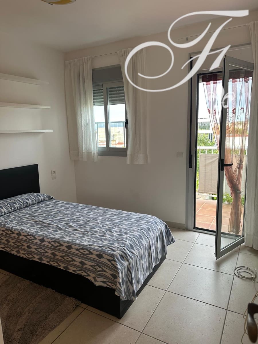 3 soverom Kjedet enebolig til leie i Sant Jordi de Ses Salines - € 3 500 (Ref: 9446980)