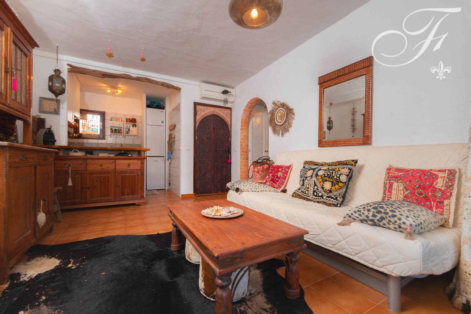 1 bedroom Apartment for sale in Santa Eulalia / Santa Eularia with pool - € 560,000 (Ref: 9488530)