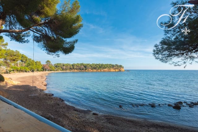 1 bedroom Apartment for sale in Santa Eulalia / Santa Eularia with pool - € 560,000 (Ref: 9488530)