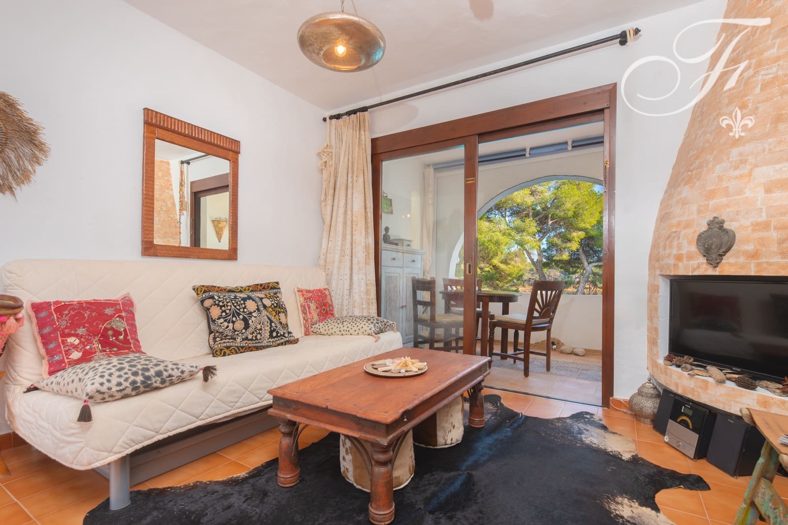 1 bedroom Apartment for sale in Santa Eulalia / Santa Eularia with pool - € 560,000 (Ref: 9488530)