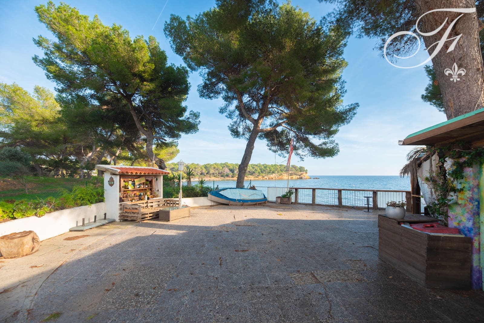 1 bedroom Apartment for sale in Santa Eulalia / Santa Eularia with pool - € 560,000 (Ref: 9488530)