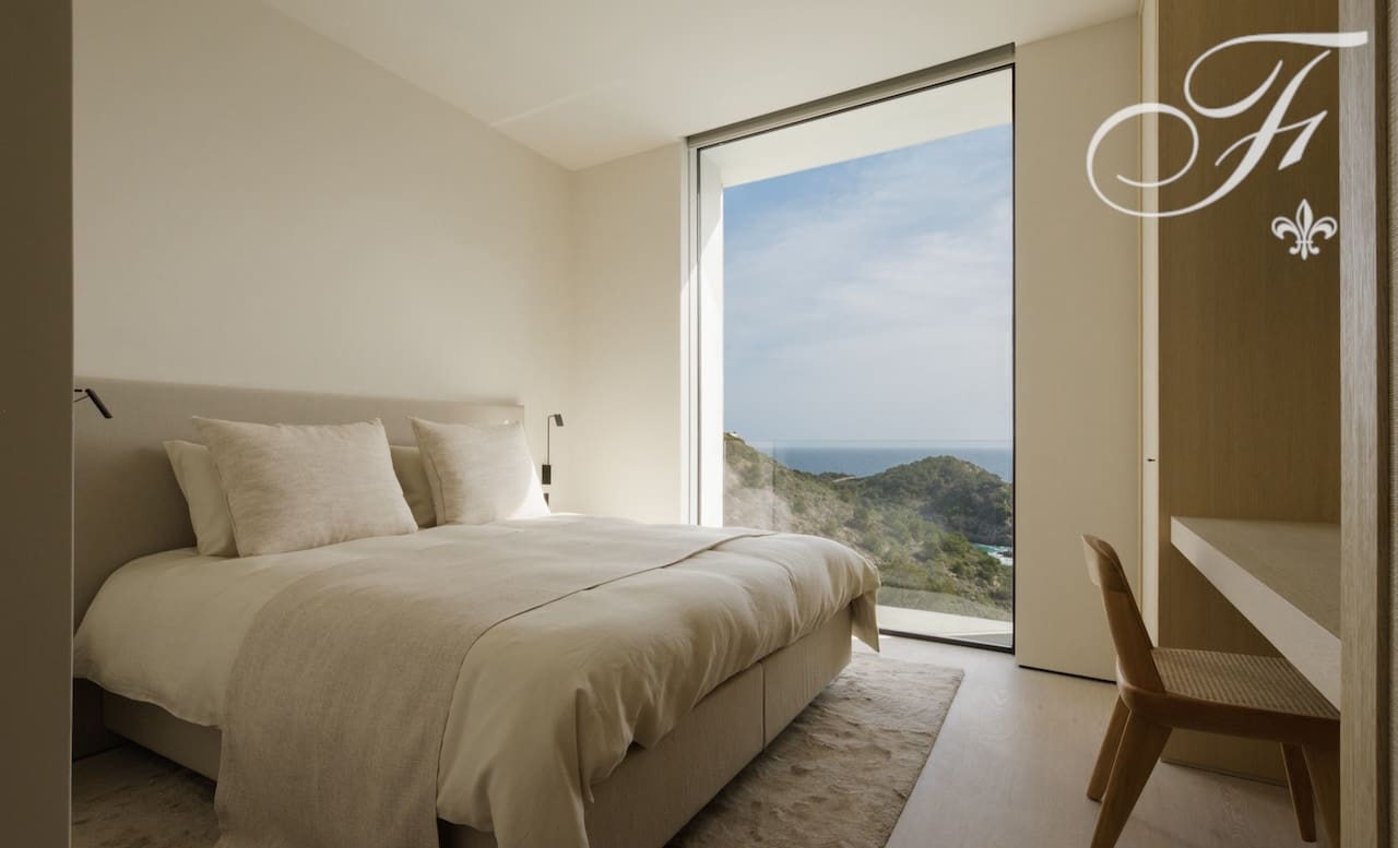 Chalet de 7 habitaciones en Roca Llisa en venta con piscina - 18.000.000 € (Ref: 9542196)