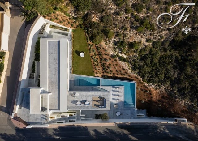 Chalet de 7 habitaciones en Roca Llisa, Santa Eulalia / Santa Eularia en venta con piscina - 18.000.000 € (Ref: 9542196)