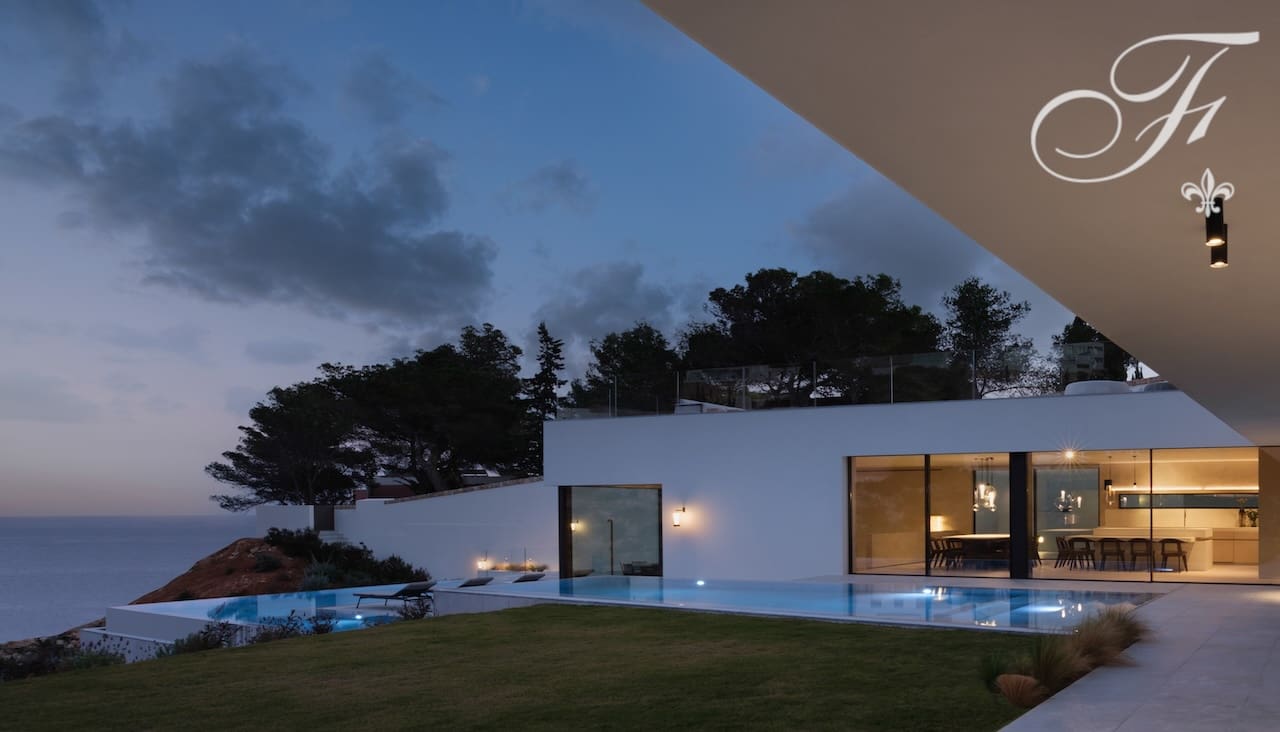 Chalet de 7 habitaciones en Roca Llisa en venta con piscina - 18.000.000 € (Ref: 9542196)