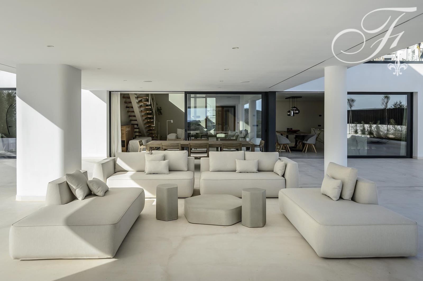 6 bedroom Villa for sale in Es Cubells with pool - € 9,500,000 (Ref: 9542201)