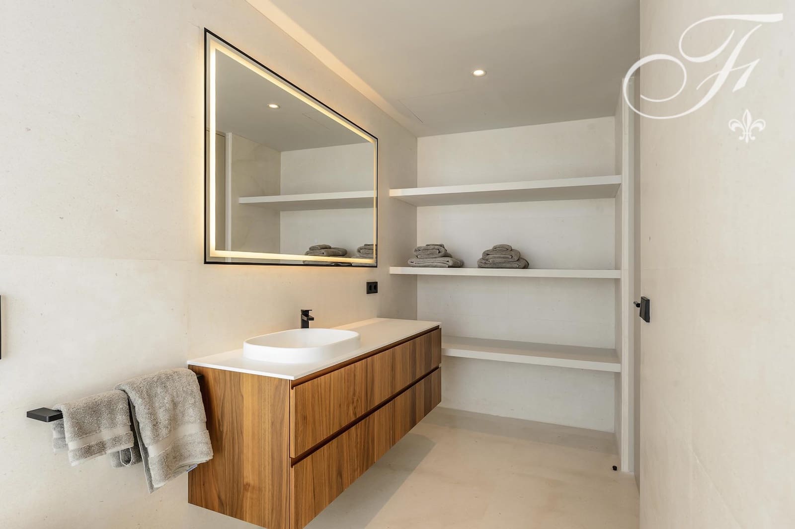 6 bedroom Villa for sale in Es Cubells with pool - € 9,500,000 (Ref: 9542201)