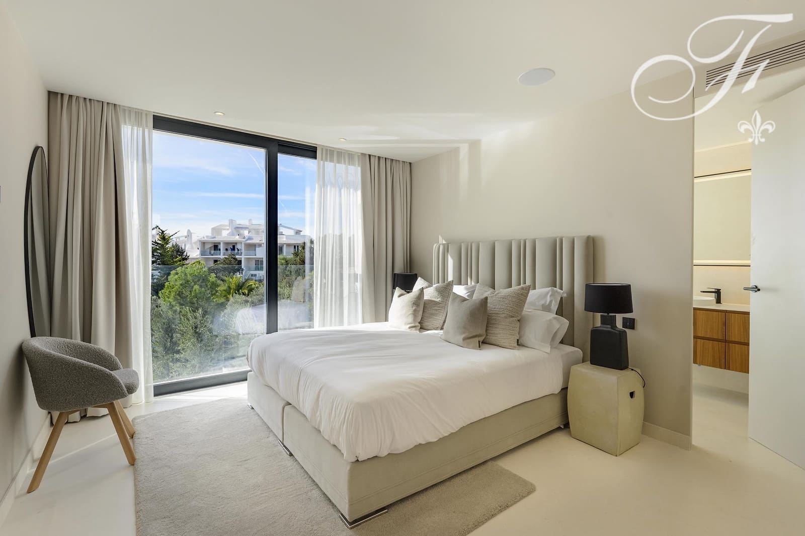 6 bedroom Villa for sale in Es Cubells with pool - € 9,500,000 (Ref: 9542201)