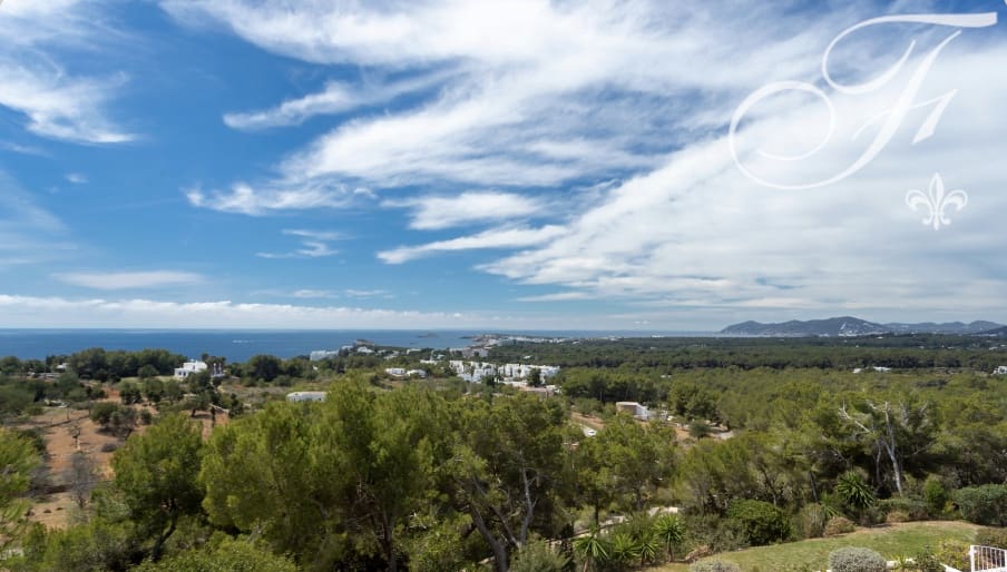 3 soveværelse Semi-Rækkehus til salg i Cala Llenya med swimmingpool garage - € 1.800.000 (Ref: 9889408)