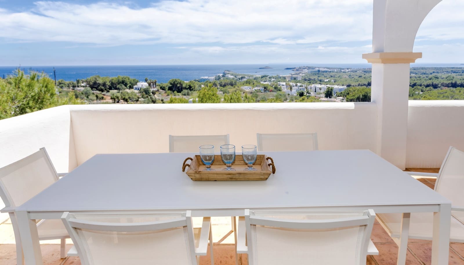 3 soveværelse Semi-Rækkehus til salg i Cala Llenya med swimmingpool garage - € 1.800.000 (Ref: 9889408)