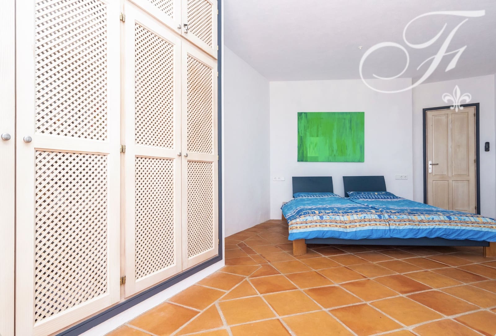 3 soveværelse Semi-Rækkehus til salg i Cala Llenya med swimmingpool garage - € 1.800.000 (Ref: 9889408)