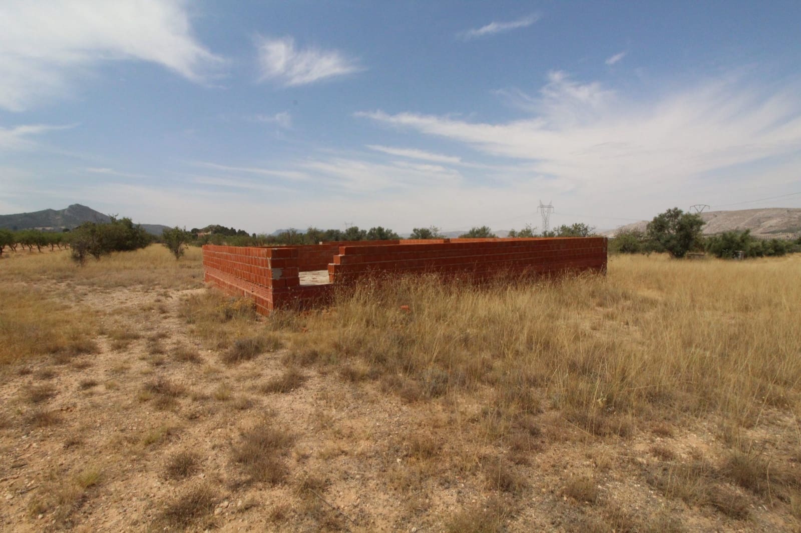 Ubebygd land til salgs i Biar - € 70 000 (Ref: 4752764)