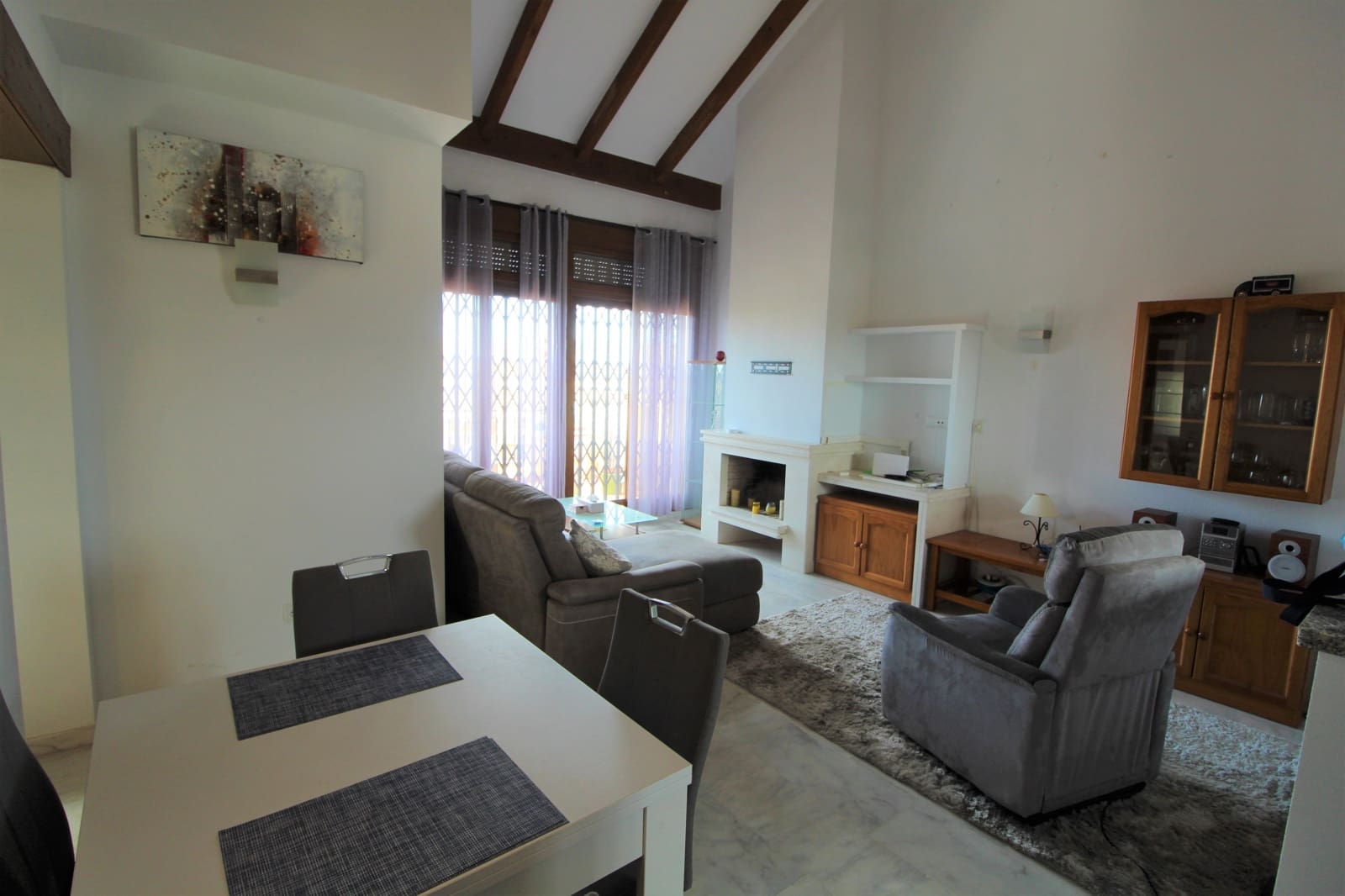 2 bedroom Apartment for sale in Algorfa with pool - € 210,000 (Ref: 7690864)