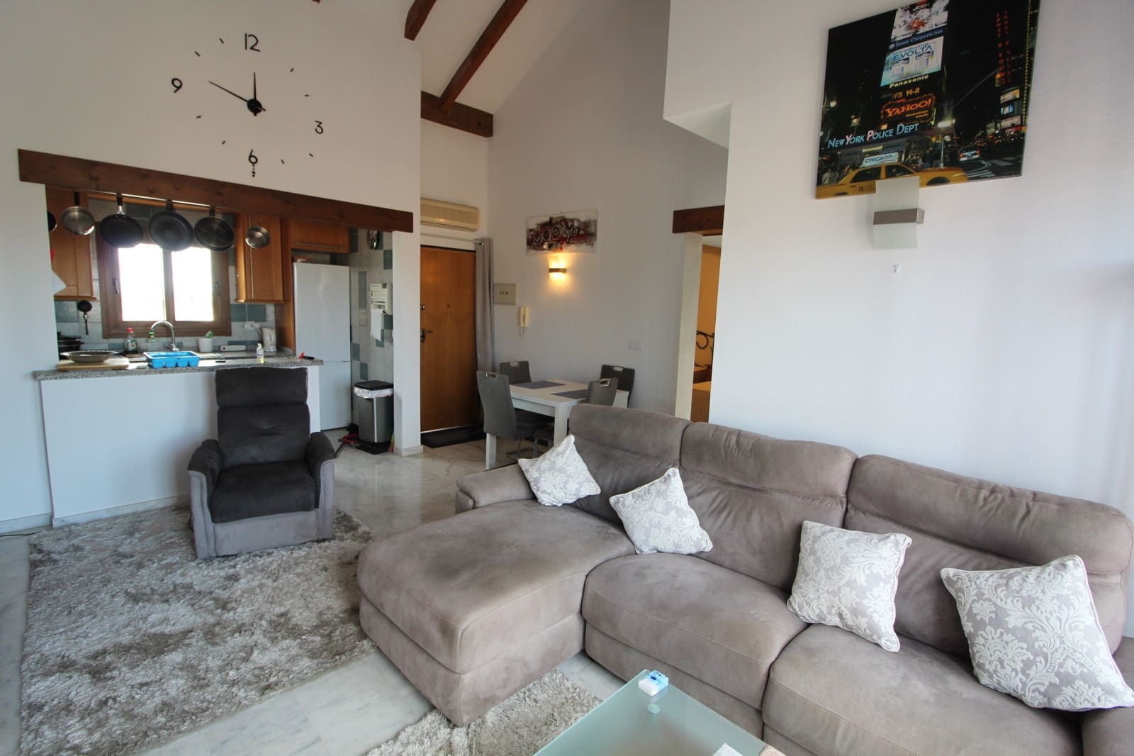 2 bedroom Apartment for sale in Algorfa with pool - € 210,000 (Ref: 7690864)