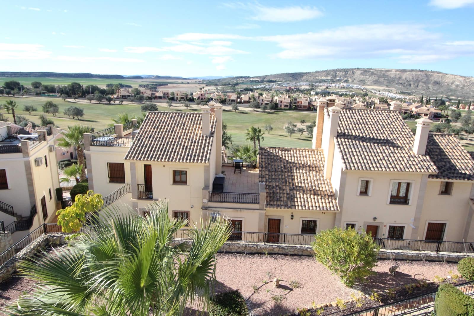 2 bedroom Apartment for sale in Algorfa with pool - € 210,000 (Ref: 7690864)