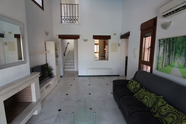 3 bedroom Villa for sale in Algorfa with pool - € 395,000 (Ref: 9201988)
