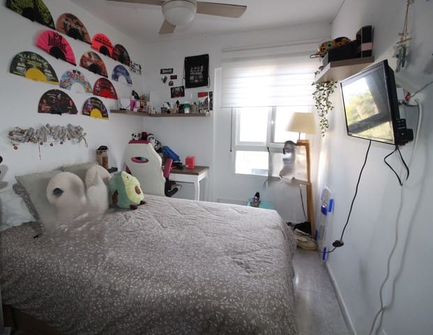 2 bedroom Apartment for sale in Gran Alacant, Santa Pola with pool - € 182,000 (Ref: 9404487)