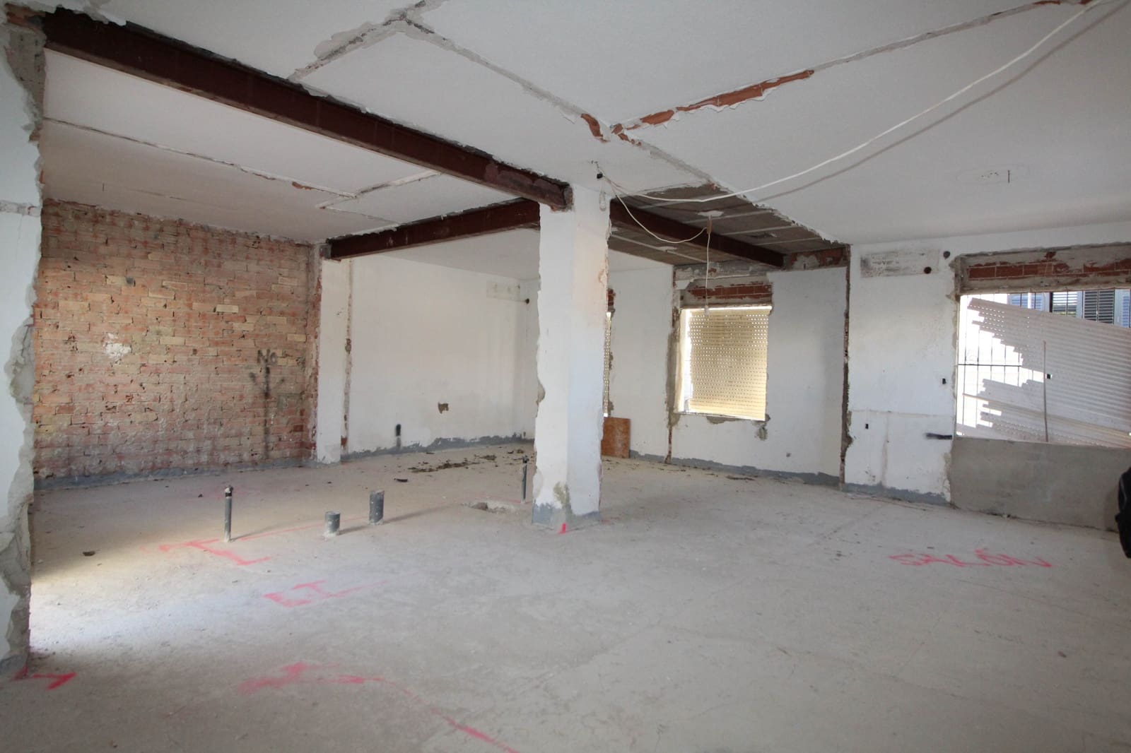 Bungalow for sale in El Altet with pool - € 229,000 (Ref: 9559069)