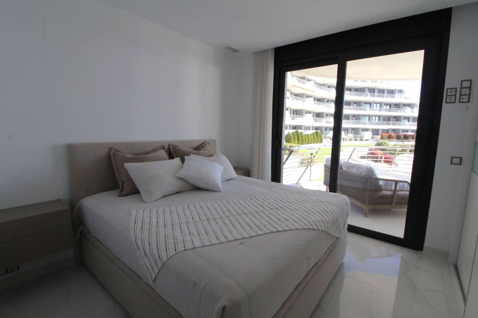 3 soveværelse Lejlighed til salg i Elche / Elx med swimmingpool - € 525.000 (Ref: 9678301)