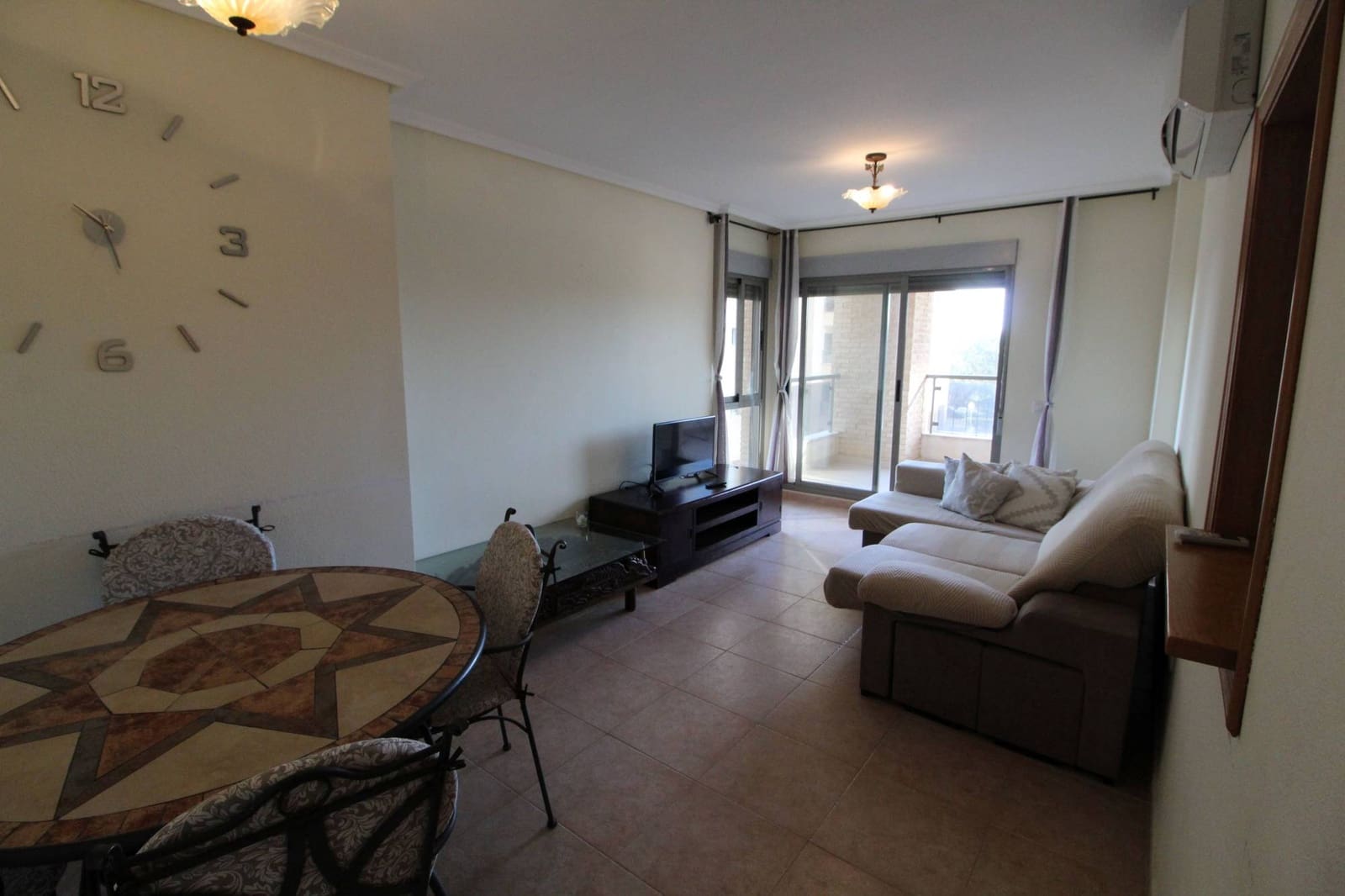 2 bedroom Apartment for sale in Guardamar del Segura with pool - € 199,999 (Ref: 9724889)