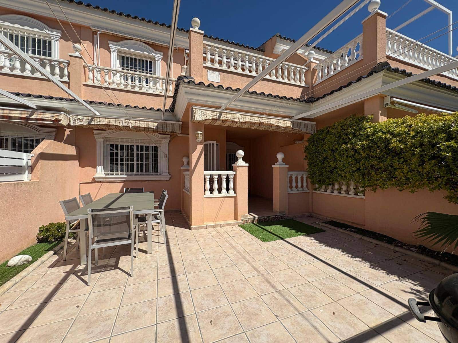 2 Zimmer Haus zu verkaufen in Gran Alacant mit Pool - 265.000 € (Ref: 9814651)