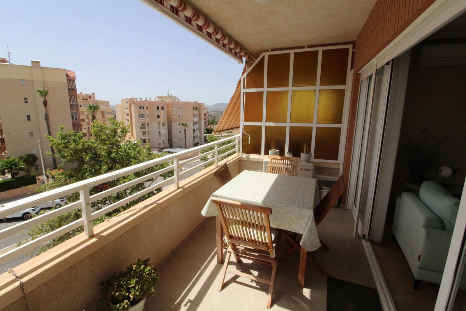 4 bedroom Apartment for sale in Arenales del Sol with pool - € 389,000 (Ref: 9911775)