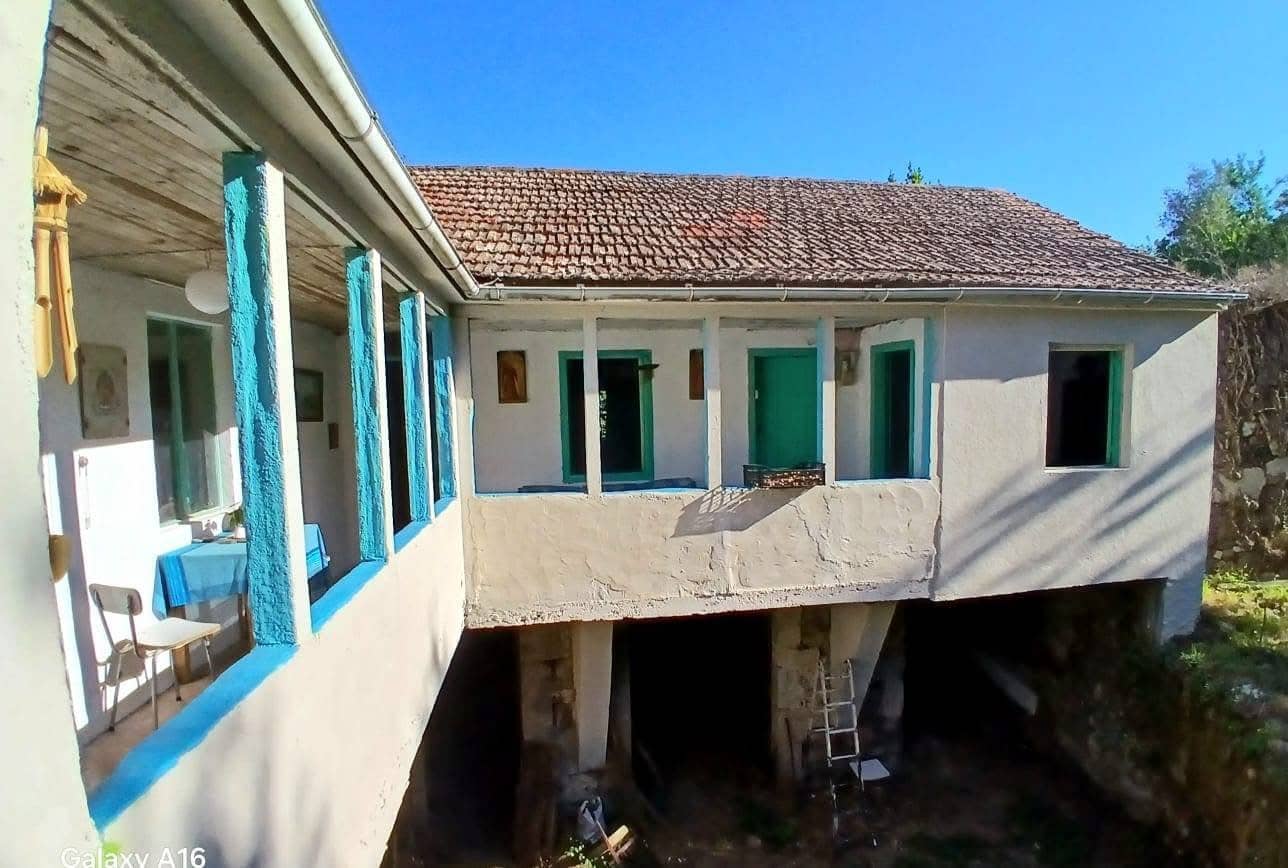 4 quarto Quinta/Casa Rural para venda em Gomesende - 75 000 € (Ref: 10009661)