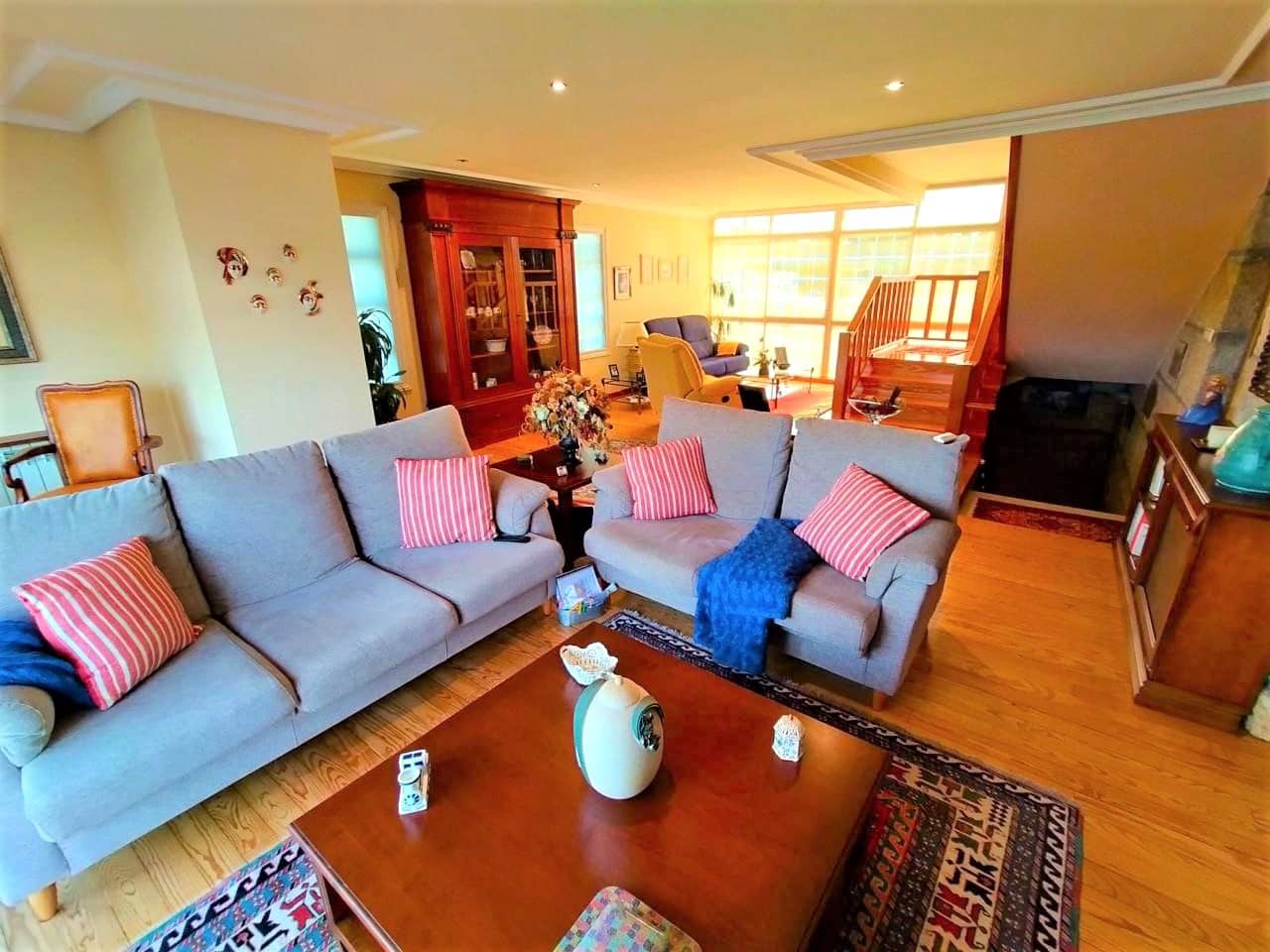 4 quarto Quinta/Casa Rural para venda em Amoeiro com garagem - 325 000 € (Ref: 10014176)