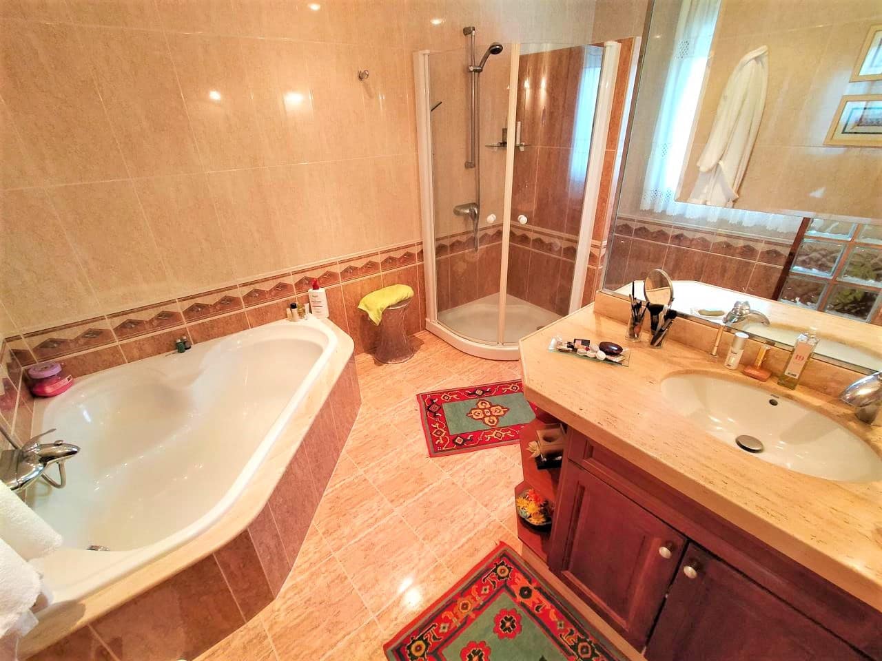 4 quarto Quinta/Casa Rural para venda em Amoeiro com garagem - 325 000 € (Ref: 10014176)