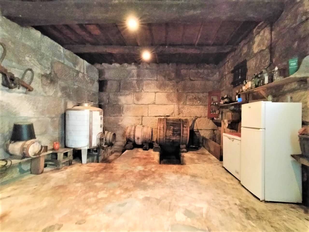 4 quarto Quinta/Casa Rural para venda em Amoeiro com garagem - 325 000 € (Ref: 10014176)