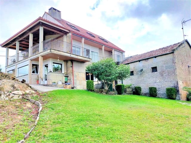 4 quarto Quinta/Casa Rural para venda em Amoeiro com garagem - 325 000 € (Ref: 10014176)
